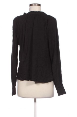 Damen Shirt Cubus, Größe XS, Farbe Schwarz, Preis 1,98 €