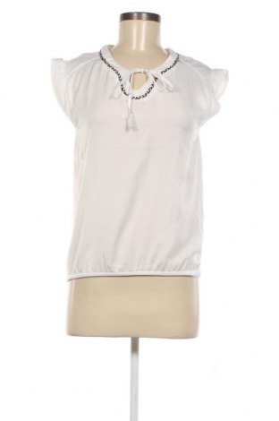 Γυναικεία μπλούζα Esmara, Μέγεθος S, Χρώμα Λευκό, Τιμή 10,00 €