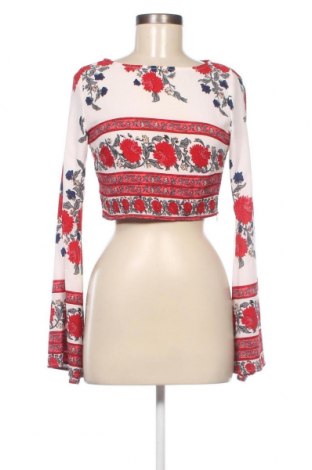 Дамска блуза Fashion nova, Размер S, Цвят Многоцветен, Цена 19,00 лв.