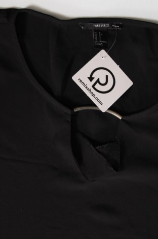 Дамска блуза Forever 21, Размер S, Цвят Черен, Цена 3,00 лв.