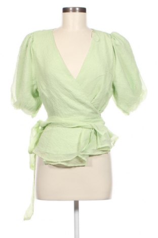 Damen Shirt Gina Tricot, Größe L, Farbe Grün, Preis € 10,67