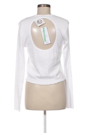 Дамска блуза Gina Tricot, Размер XL, Цвят Бял, Цена 6,90 лв.