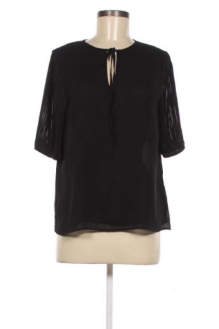 Дамска блуза H&M, Размер M, Цвят Бял, Цена 36,06 лв.