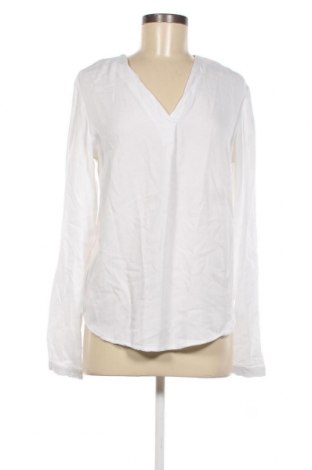 Damen Shirt House, Größe M, Farbe Weiß, Preis 5,54 €