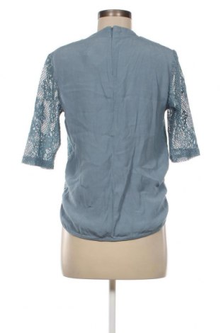 Γυναικεία μπλούζα In Wear, Μέγεθος M, Χρώμα Μπλέ, Τιμή 24,55 €
