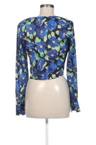 Дамска блуза In the style, Размер M, Цвят Многоцветен, Цена 13,95 лв.