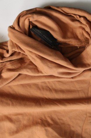 Дамска блуза Karen by Simonsen, Размер XS, Цвят Кафяв, Цена 19,20 лв.