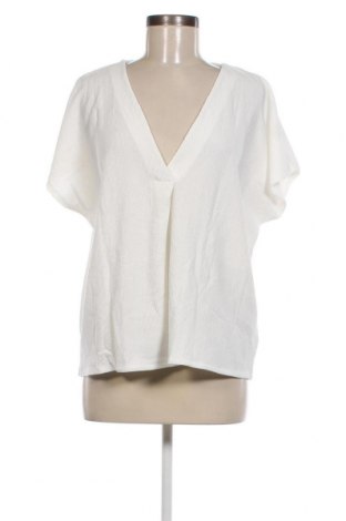 Дамска блуза Lefties, Размер L, Цвят Бял, Цена 9,50 лв.