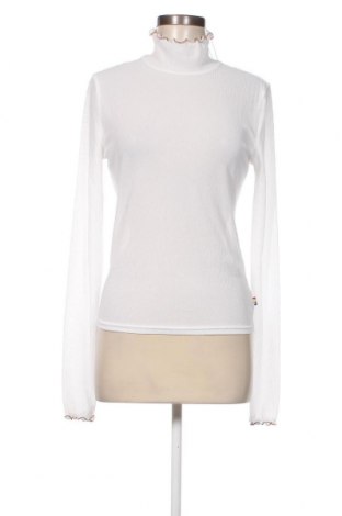 Дамска блуза Levi's, Размер M, Цвят Бял, Цена 89,64 лв.