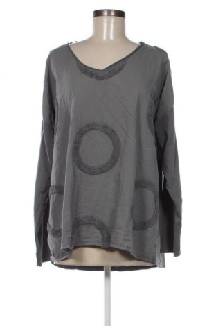 Γυναικεία μπλούζα Liberty, Μέγεθος XL, Χρώμα Γκρί, Τιμή 17,00 €