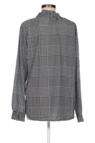 Damen Shirt Made In Italy, Größe XXL, Farbe Mehrfarbig, Preis 9,25 €