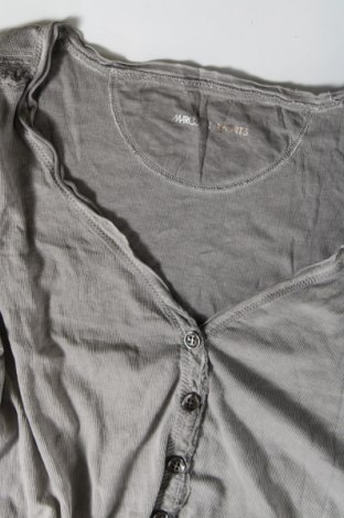 Дамска блуза Marc Cain Sports, Размер S, Цвят Сив, Цена 41,82 лв.