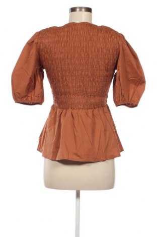 Дамска блуза Minimum, Размер M, Цвят Кафяв, Цена 37,80 лв.