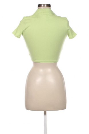 Дамска блуза Monki, Размер XS, Цвят Зелен, Цена 3,60 лв.