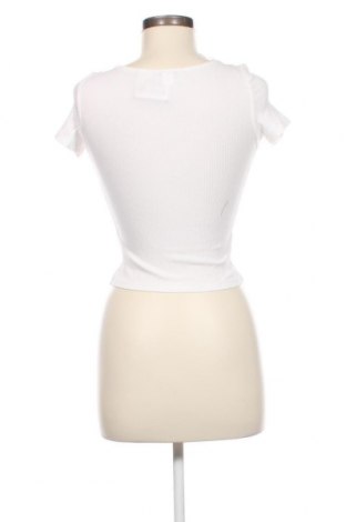 Дамска блуза Monki, Размер XXS, Цвят Бял, Цена 24,00 лв.