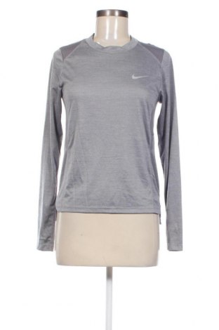 Γυναικεία μπλούζα Nike, Μέγεθος S, Χρώμα Γκρί, Τιμή 12,62 €