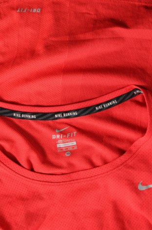 Дамска блуза Nike, Размер XS, Цвят Червен, Цена 34,00 лв.