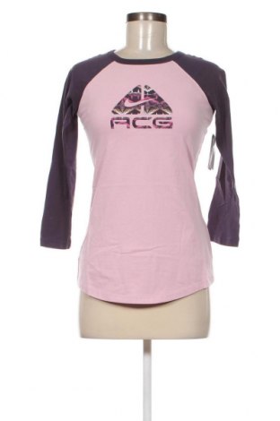 Дамска блуза Nike Acg, Размер M, Цвят Многоцветен, Цена 77,00 лв.