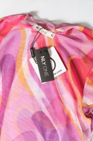 Γυναικεία μπλούζα Nly One, Μέγεθος XS, Χρώμα Πολύχρωμο, Τιμή 2,56 €