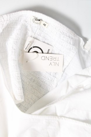 Damen Shirt Nly Trend, Größe XL, Farbe Weiß, Preis 15,98 €