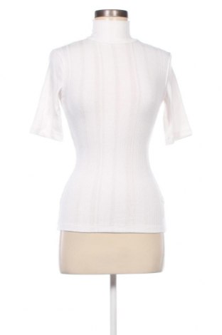 Дамска блуза Nly Trend, Размер XS, Цвят Бял, Цена 10,85 лв.