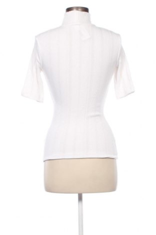 Дамска блуза Nly Trend, Размер XS, Цвят Бял, Цена 31,00 лв.