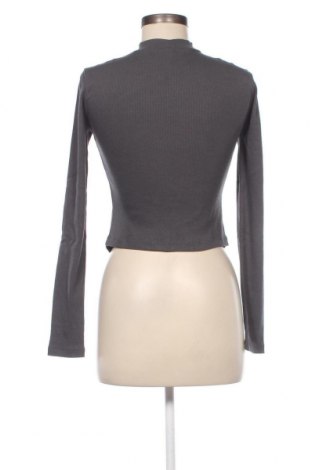 Дамска блуза Nly Trend, Размер XS, Цвят Сив, Цена 4,65 лв.
