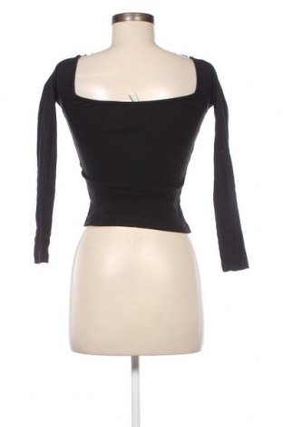 Дамска блуза Nly Trend, Размер XS, Цвят Черен, Цена 19,00 лв.