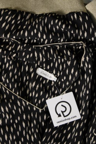 Γυναικεία μπλούζα Noemie & Co, Μέγεθος S, Χρώμα Πολύχρωμο, Τιμή 3,15 €