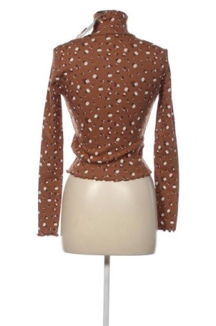 Γυναικεία μπλούζα ONLY, Μέγεθος XS, Χρώμα Καφέ, Τιμή 3,56 €