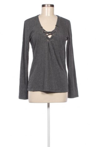Γυναικεία μπλούζα ONLY, Μέγεθος XL, Χρώμα Γκρί, Τιμή 12,37 €