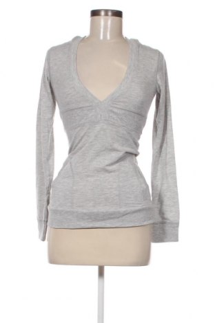 Γυναικεία μπλούζα Outfitters Nation, Μέγεθος S, Χρώμα Γκρί, Τιμή 11,75 €