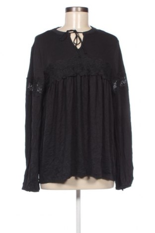 Γυναικεία μπλούζα Pota, Μέγεθος M, Χρώμα Μαύρο, Τιμή 4,70 €