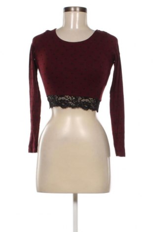 Γυναικεία μπλούζα Pull&Bear, Μέγεθος S, Χρώμα Κόκκινο, Τιμή 1,76 €