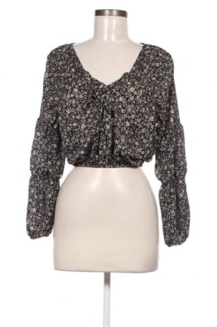 Γυναικεία μπλούζα Pull&Bear, Μέγεθος S, Χρώμα Πολύχρωμο, Τιμή 1,76 €