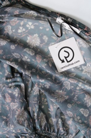 Γυναικεία μπλούζα Pull&Bear, Μέγεθος L, Χρώμα Πολύχρωμο, Τιμή 3,10 €