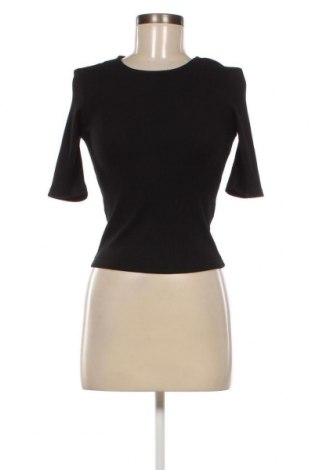 Γυναικεία μπλούζα Reserved, Μέγεθος S, Χρώμα Μαύρο, Τιμή 9,52 €