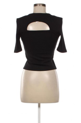 Γυναικεία μπλούζα Reserved, Μέγεθος S, Χρώμα Μαύρο, Τιμή 7,93 €