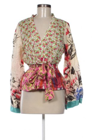 Damen Shirt River Island, Größe M, Farbe Mehrfarbig, Preis 17,39 €