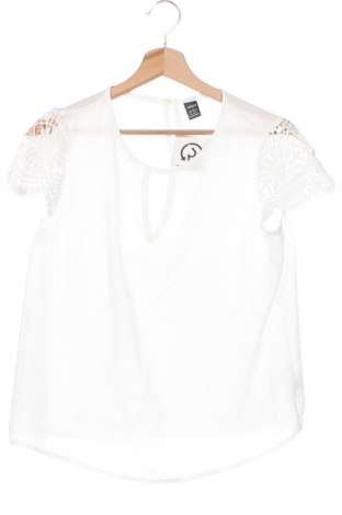 Дамска блуза SHEIN, Размер XS, Цвят Бял, Цена 9,69 лв.