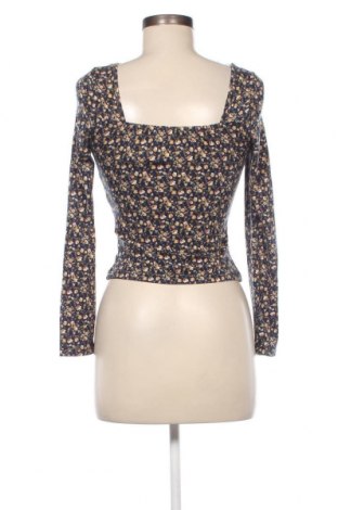 Дамска блуза SHEIN, Размер S, Цвят Многоцветен, Цена 19,00 лв.