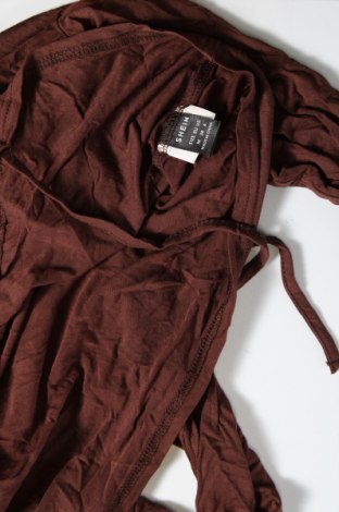 Дамска блуза SHEIN, Размер M, Цвят Кафяв, Цена 3,80 лв.