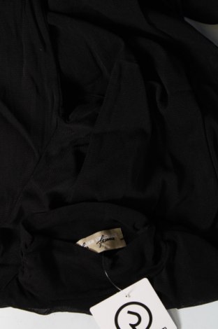 Bluză de femei Tout Feu Tout Femme, Mărime M, Culoare Negru, Preț 48,47 Lei