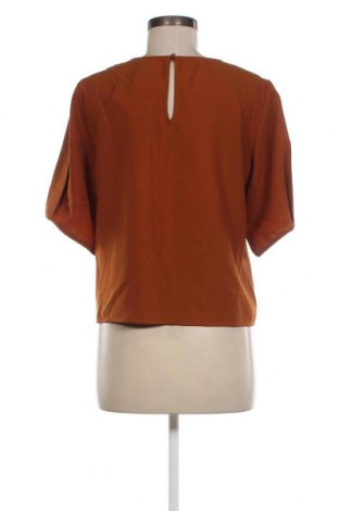 Дамска блуза VILA, Размер M, Цвят Бежов, Цена 10,79 лв.