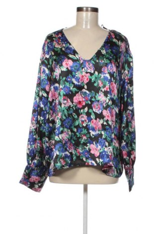 Дамска блуза Vero Moda, Размер 3XL, Цвят Многоцветен, Цена 27,60 лв.
