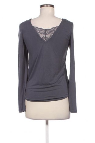 Дамска блуза Vero Moda, Размер XS, Цвят Сив, Цена 6,90 лв.