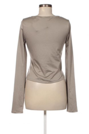 Дамска блуза Weekday, Размер M, Цвят Кафяв, Цена 18,40 лв.