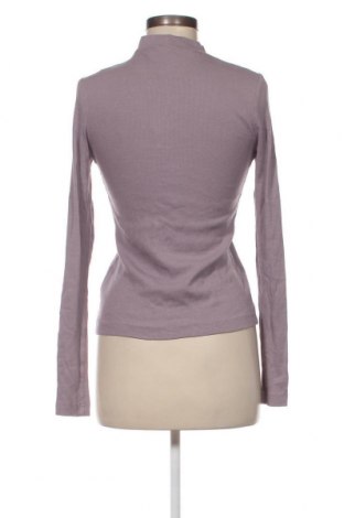 Damen Shirt Weekday, Größe M, Farbe Lila, Preis € 13,92
