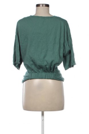 Γυναικεία μπλούζα Zara Knitwear, Μέγεθος M, Χρώμα Πράσινο, Τιμή 6,36 €