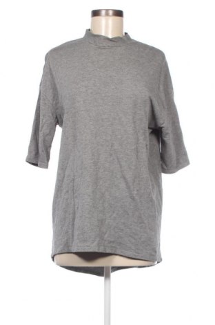 Дамска блуза Zara Trafaluc, Размер S, Цвят Сив, Цена 5,87 лв.
